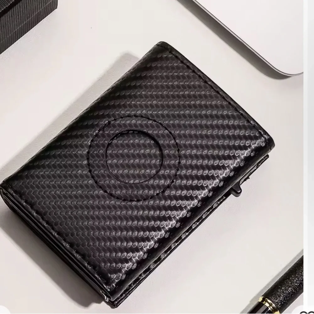 Men's Carbon-Texture Black Card Wallet